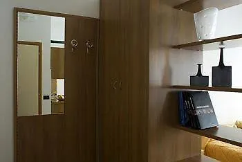 Casa Temporanea Ξενοδοχείο με διαμερίσματα 4*