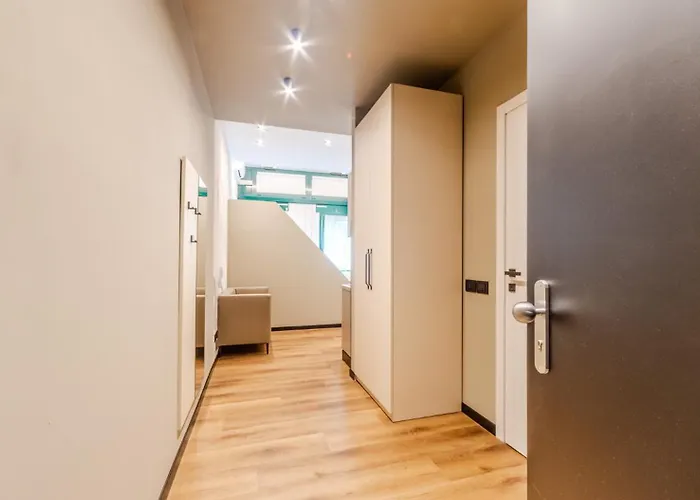 アパートホテル Casa Temporanea 4*